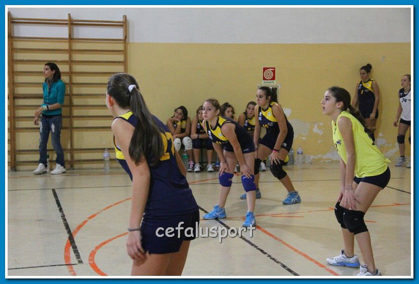 121144 volley 123_tn.jpg